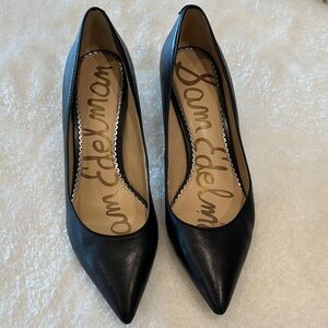 Sam Edelman pumps